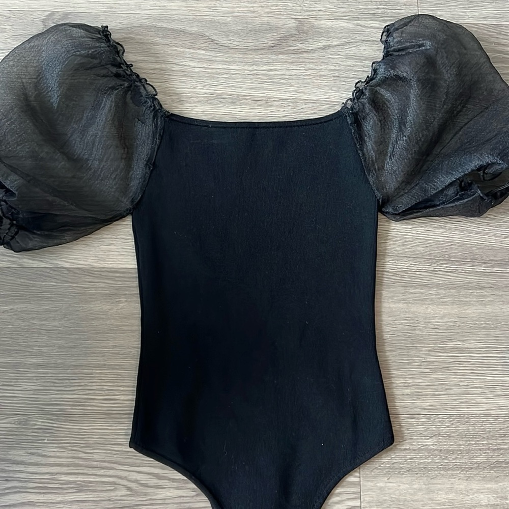ASTR the label black bodysuits with puff sleeves